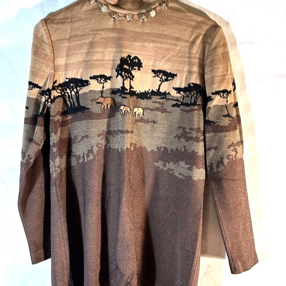 St. John Sport by Marie Gray  Size Petite Small Elephant Sweater Upcycled